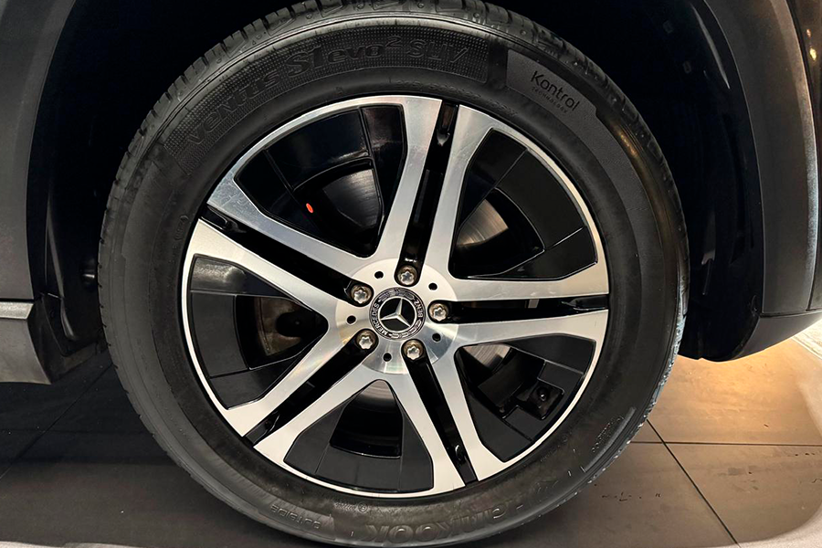 Mercedes Benz GLS 450